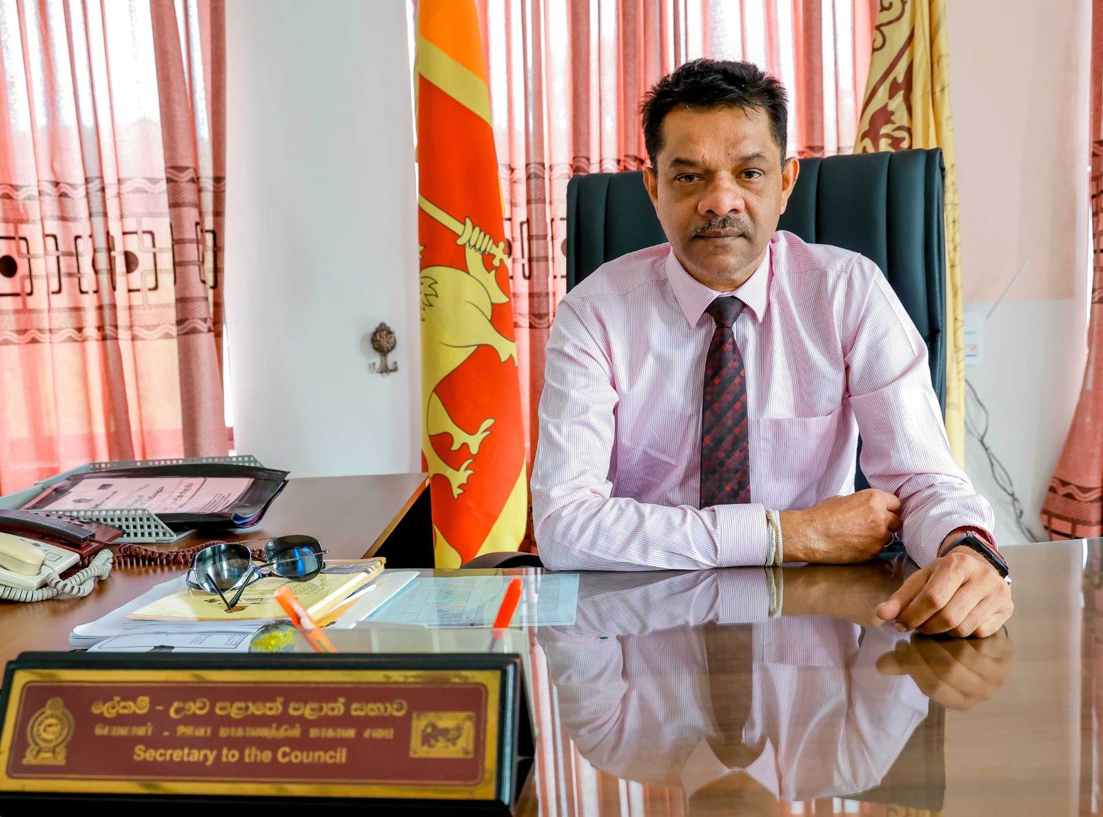 එච්.එස්.එන්.ද සොයිසා සිරිවර්ධන<br />
පළාත් සභා ලේකම්